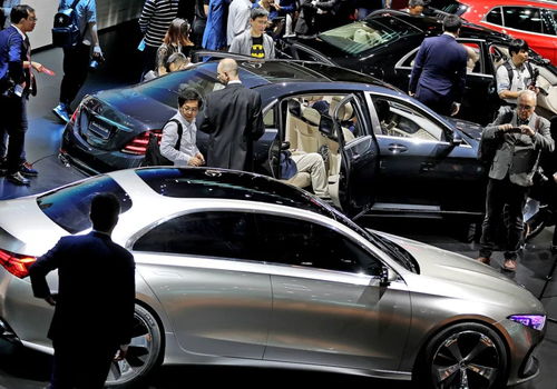 汽車行業(yè)安全警示 特斯拉召回超10萬輛國產(chǎn)Model 3和Model Y，奔馳、保時捷同步公布召回計劃