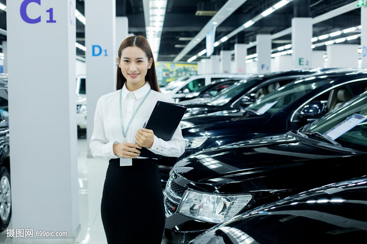 汽車銷售服務(wù)人員的專業(yè)素養(yǎng)與銷售技巧